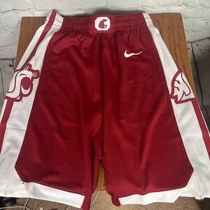 NWT Nike Washington State University Cougars WSU Basketball Short Medium dri fit